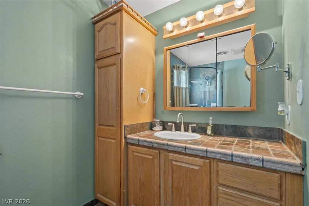 3684 Cherokee, Las Vegas, NV 89121