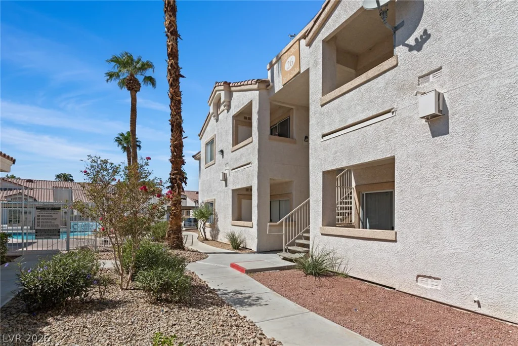 855 Stephanie, Henderson, NV 89014