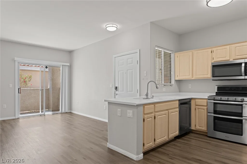 855 Stephanie, Henderson, NV 89014