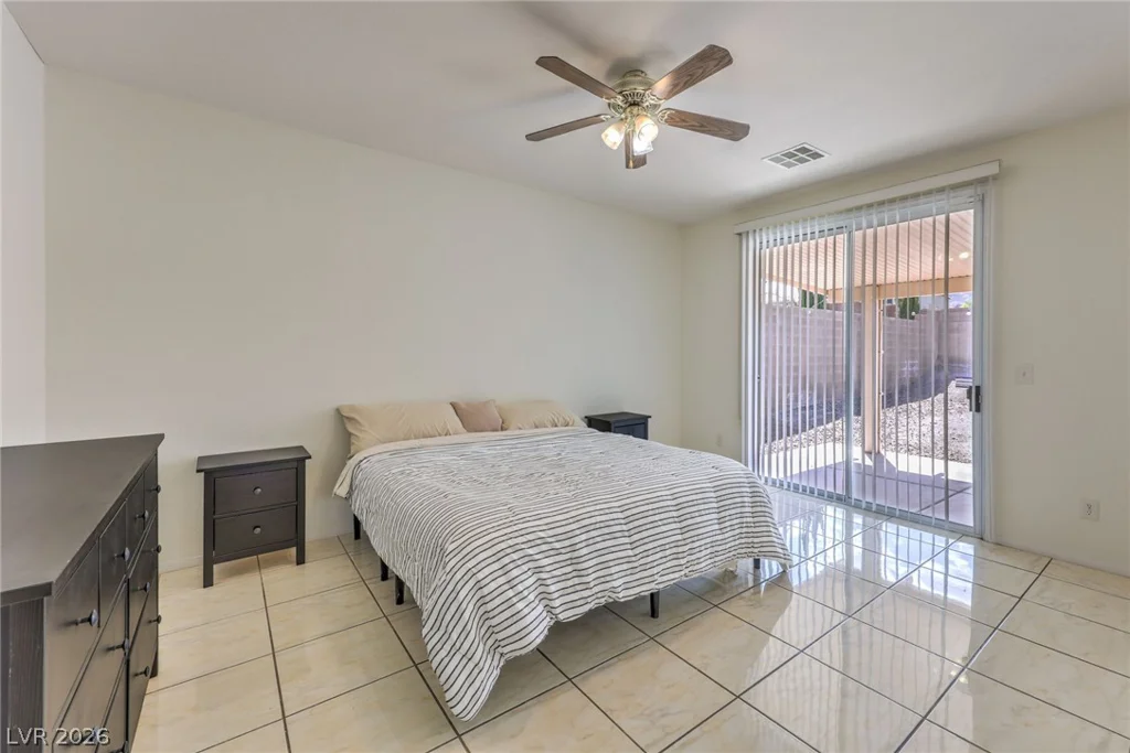 1017 Amber Gate, Henderson, NV 89002