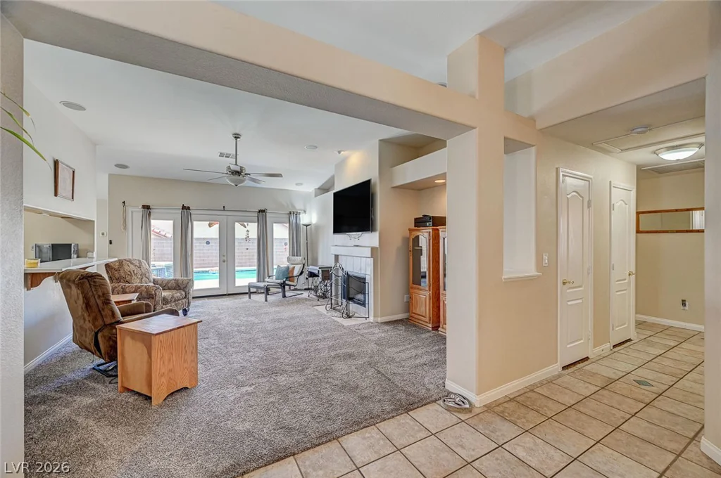 1221 Blazing Sand, Las Vegas, NV 89110