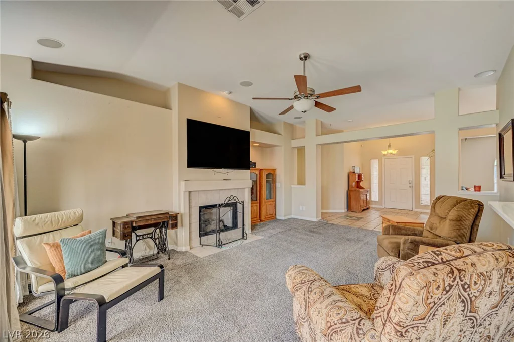 1221 Blazing Sand, Las Vegas, NV 89110