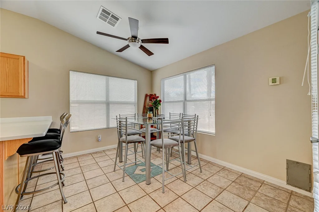 1221 Blazing Sand, Las Vegas, NV 89110