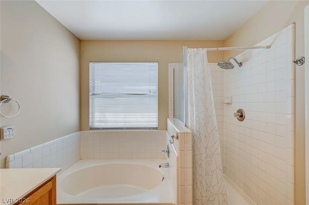 1221 Blazing Sand, Las Vegas, NV 89110