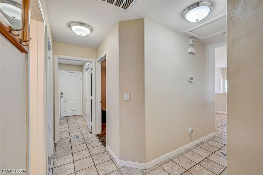 1221 Blazing Sand, Las Vegas, NV 89110