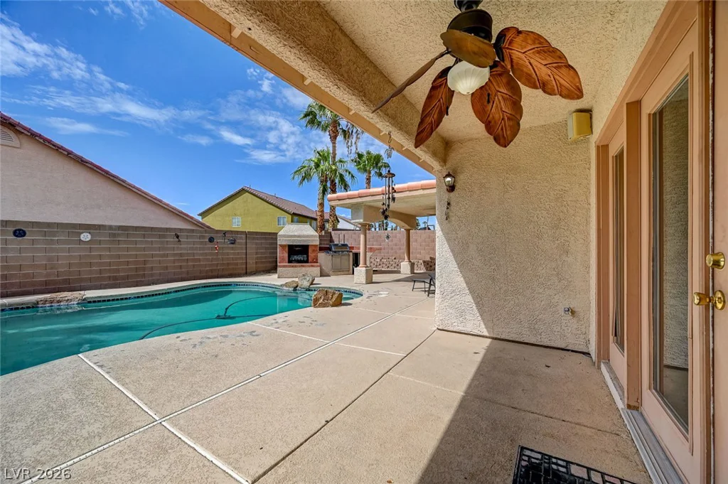 1221 Blazing Sand, Las Vegas, NV 89110