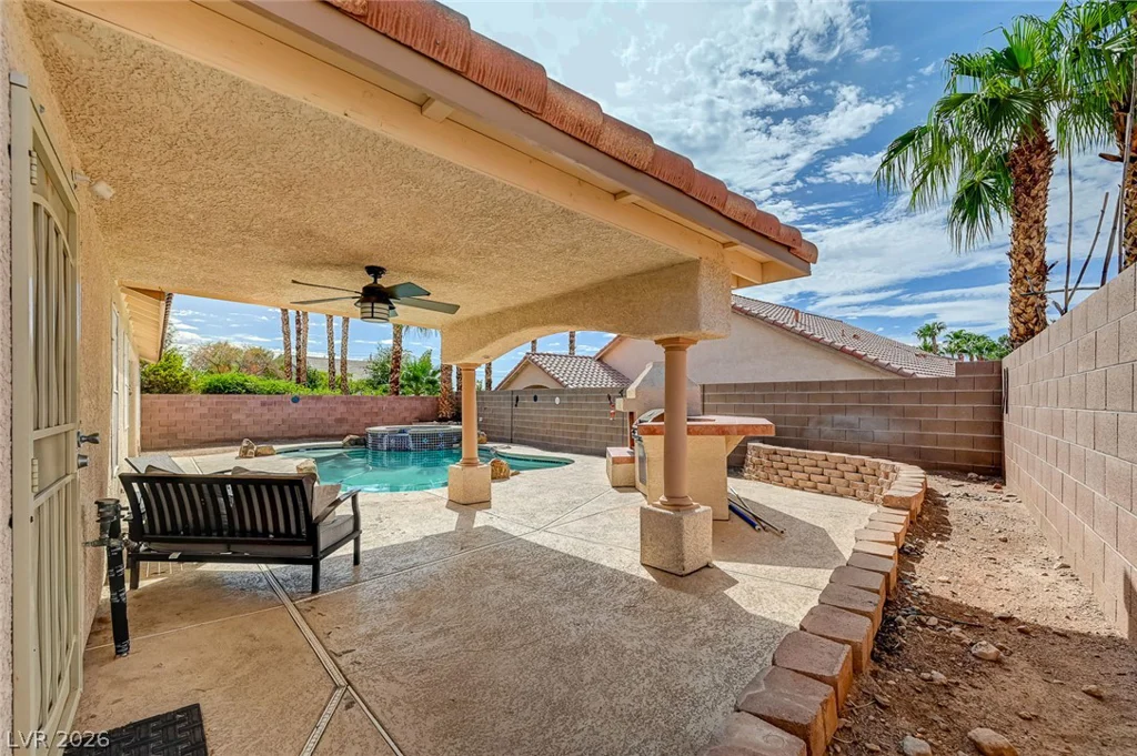 1221 Blazing Sand, Las Vegas, NV 89110