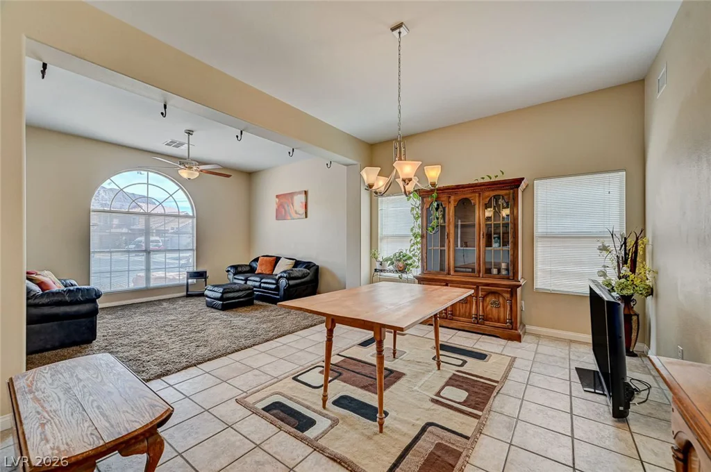 1221 Blazing Sand, Las Vegas, NV 89110