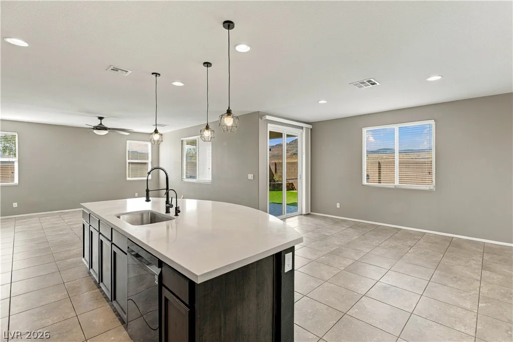 10593 Giant Cardon, Las Vegas, NV 89179