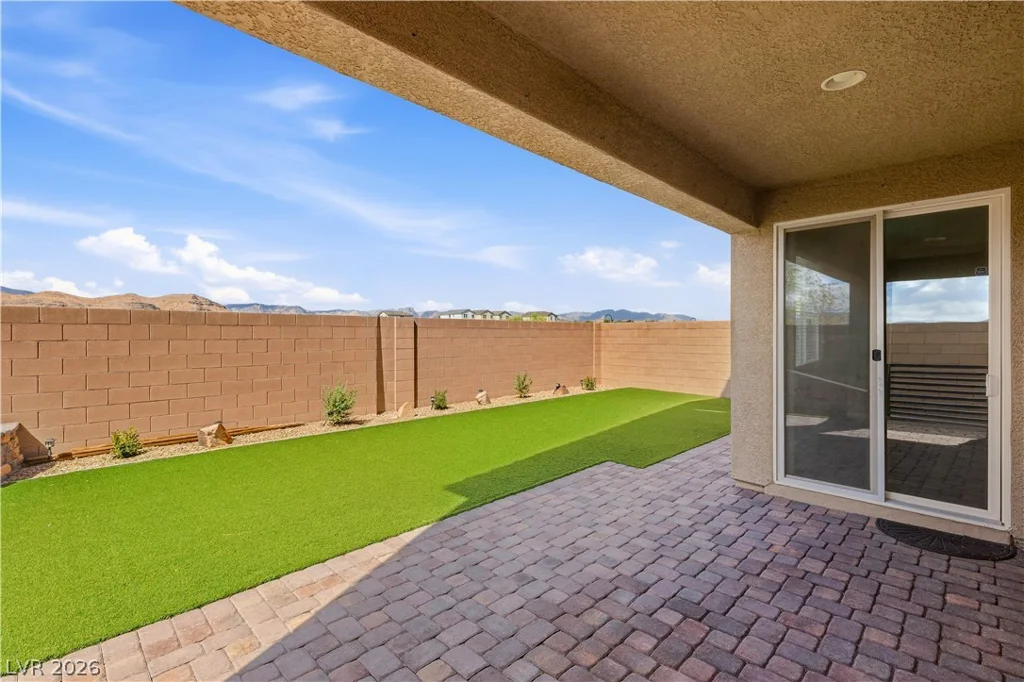 10593 Giant Cardon, Las Vegas, NV 89179