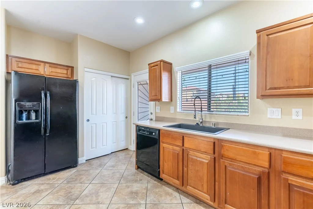 9010 Mossy Hollow, Las Vegas, NV 89149