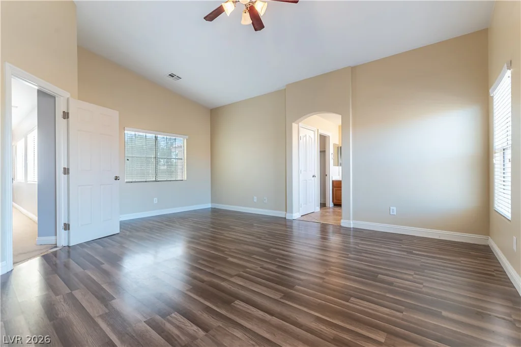9010 Mossy Hollow, Las Vegas, NV 89149