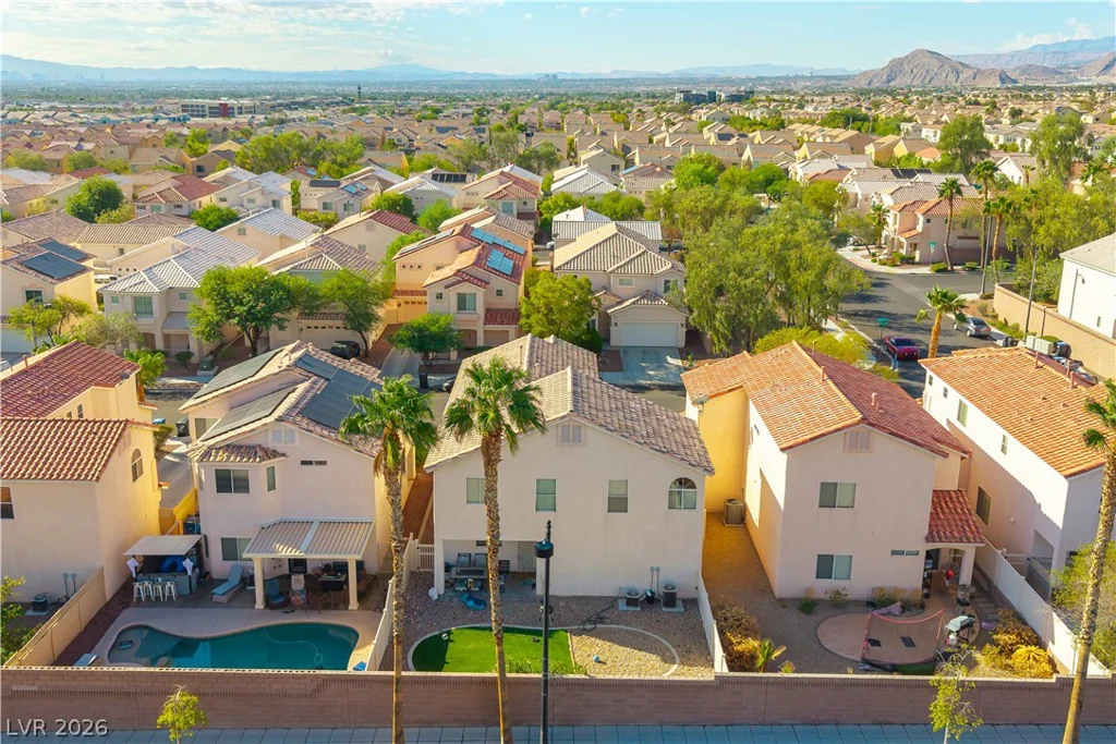 9010 Mossy Hollow, Las Vegas, NV 89149