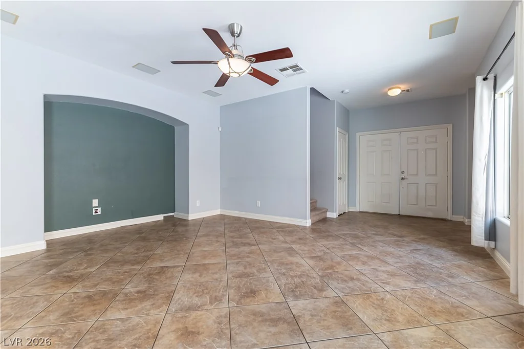 9010 Mossy Hollow, Las Vegas, NV 89149