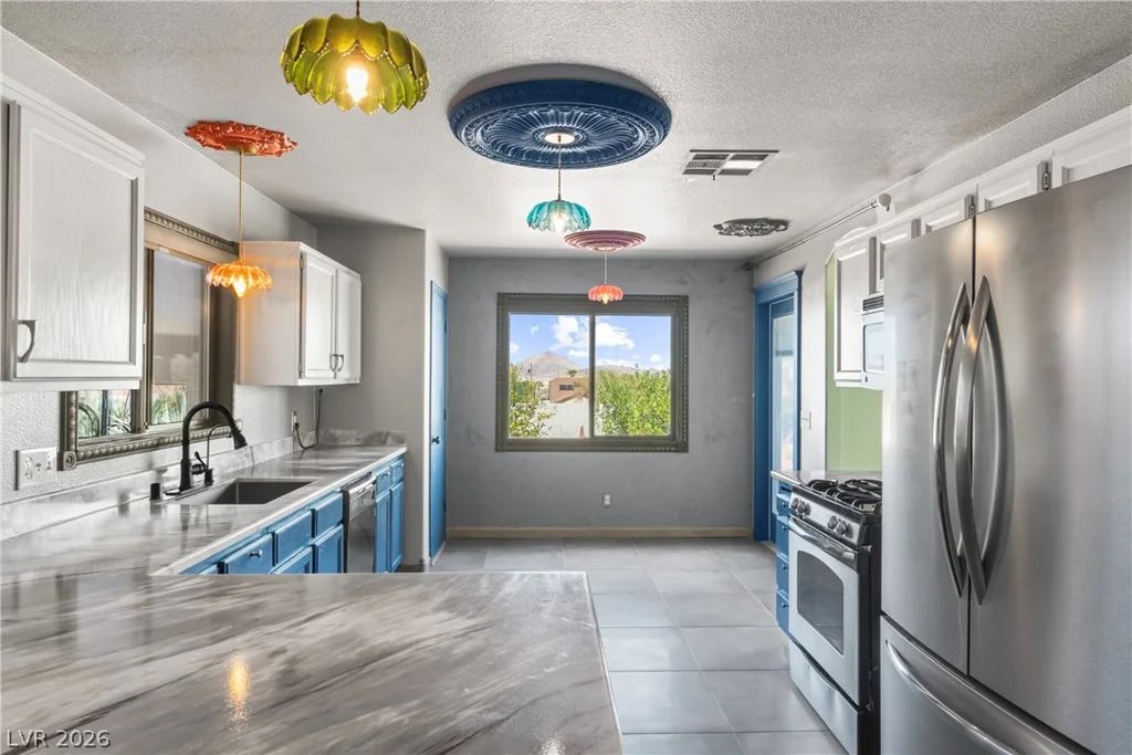 424 Waterwheel Falls, Henderson, NV 89015