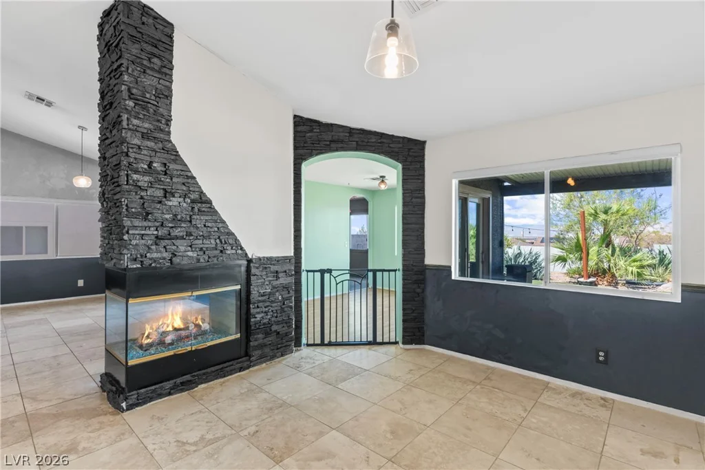 424 Waterwheel Falls, Henderson, NV 89015