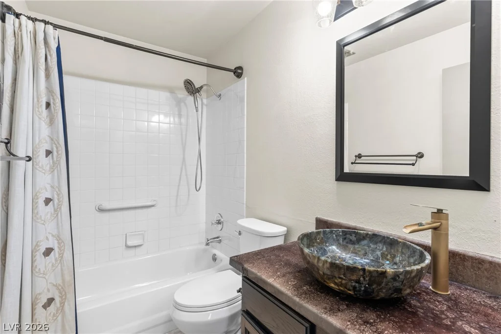 424 Waterwheel Falls, Henderson, NV 89015