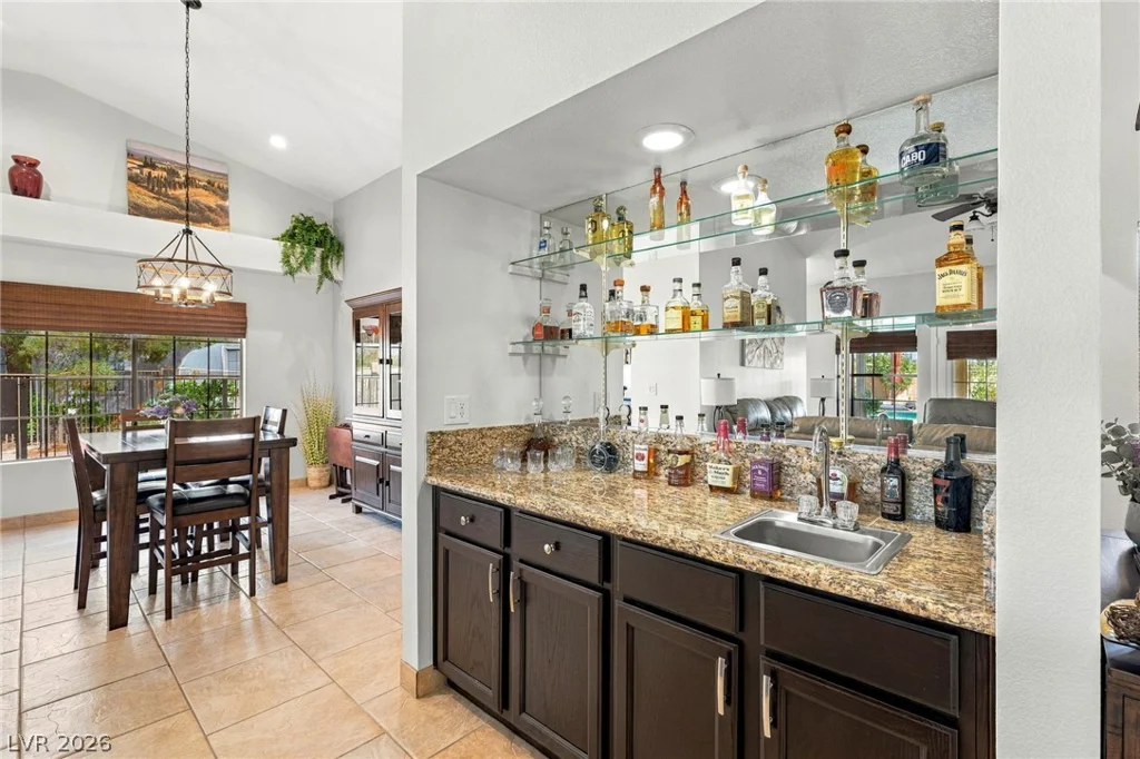 5605 Little Doe, Las Vegas, NV 89130