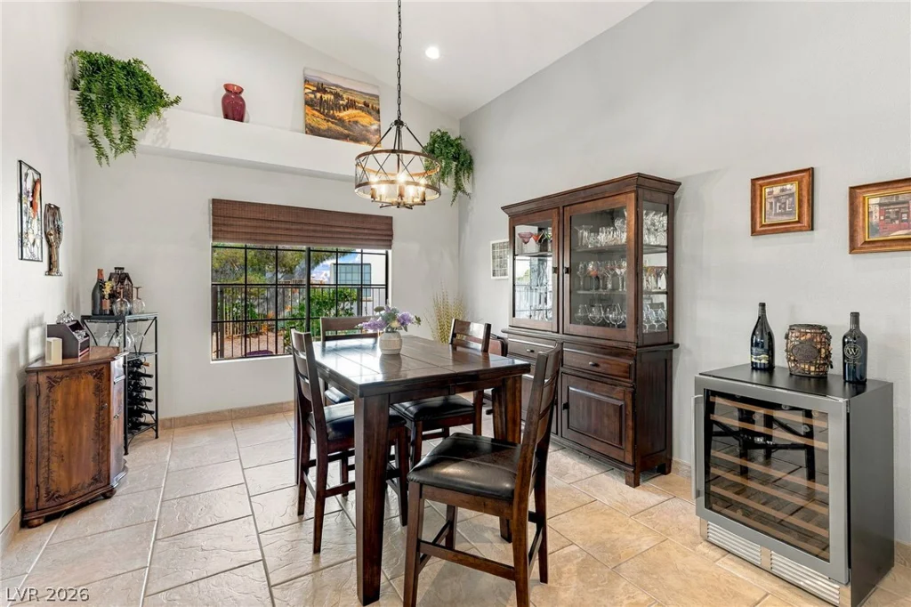 5605 Little Doe, Las Vegas, NV 89130