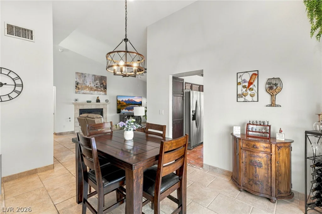 5605 Little Doe, Las Vegas, NV 89130
