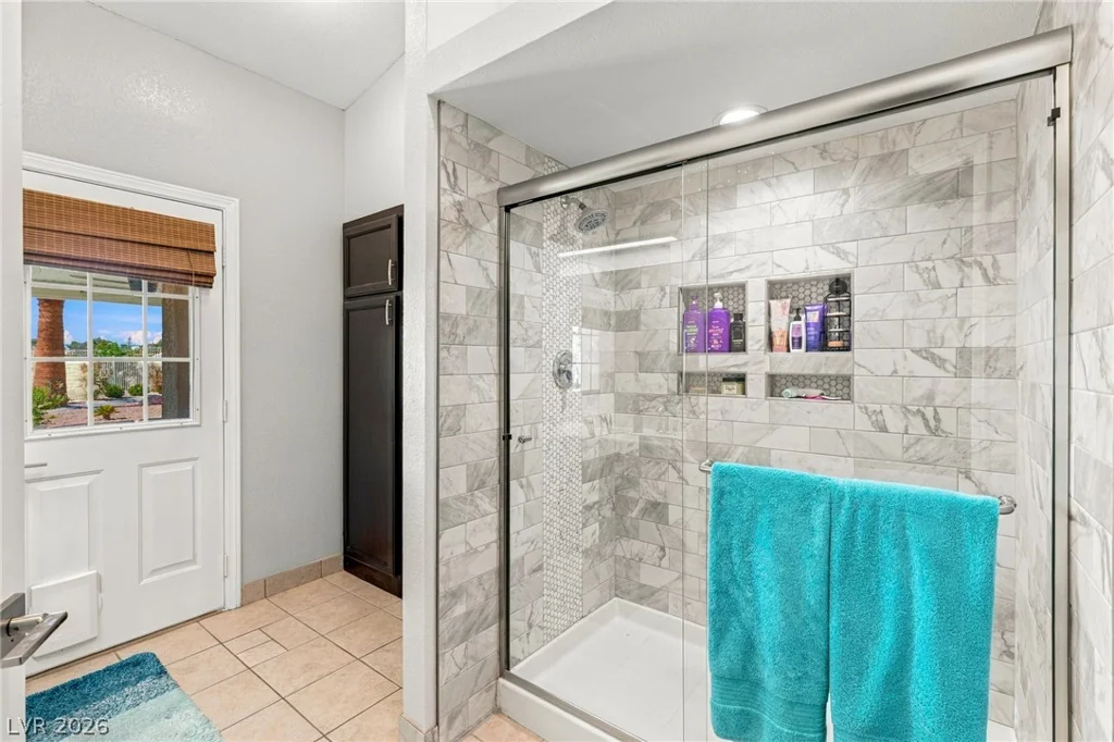 5605 Little Doe, Las Vegas, NV 89130