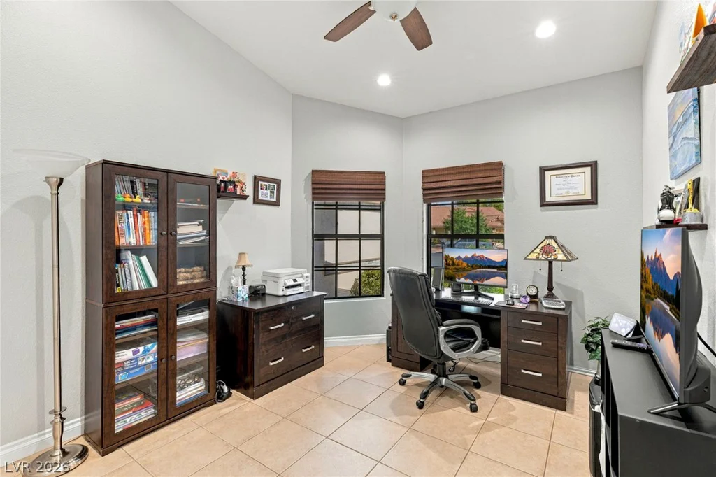 5605 Little Doe, Las Vegas, NV 89130