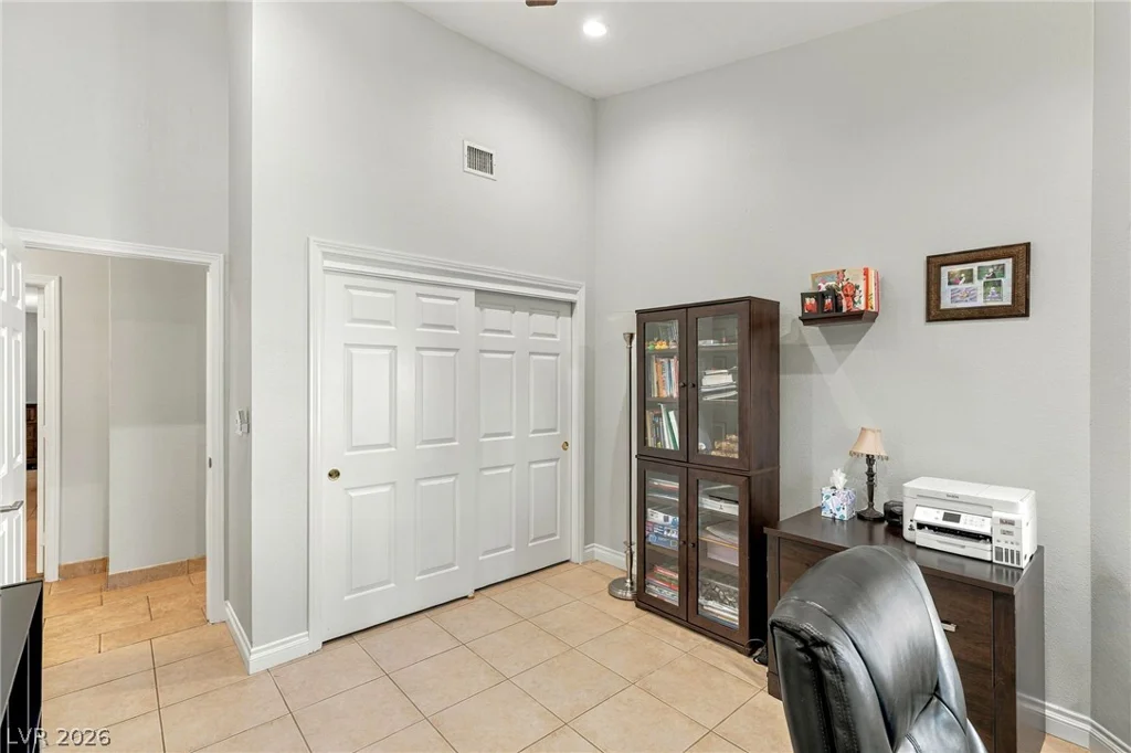 5605 Little Doe, Las Vegas, NV 89130