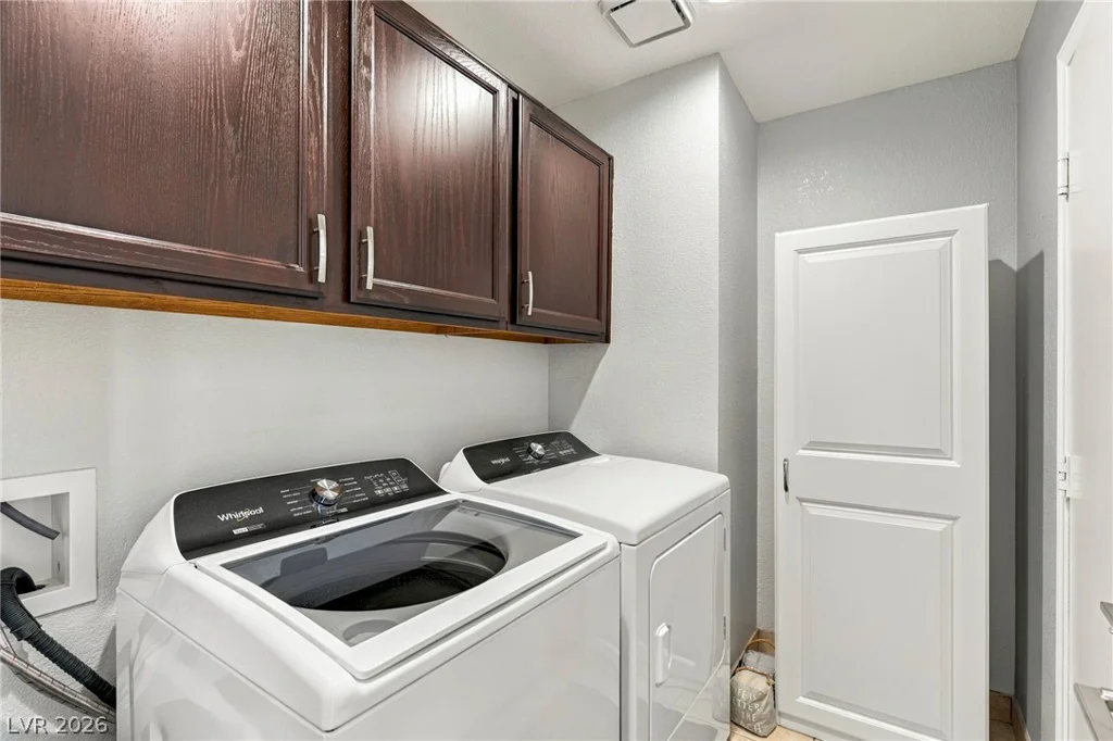 5605 Little Doe, Las Vegas, NV 89130