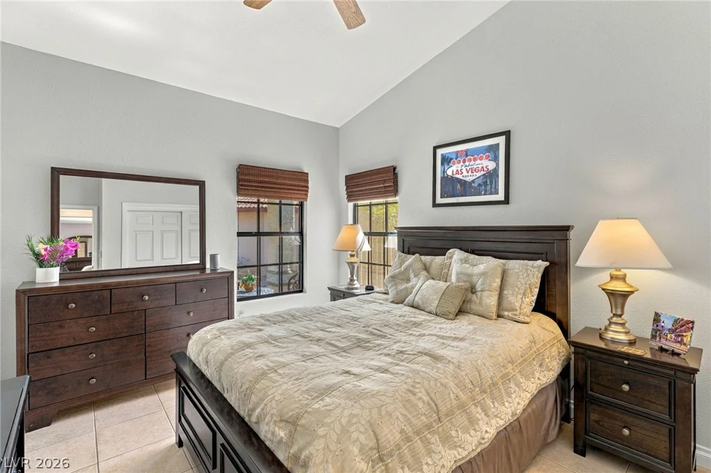 5605 Little Doe, Las Vegas, NV 89130