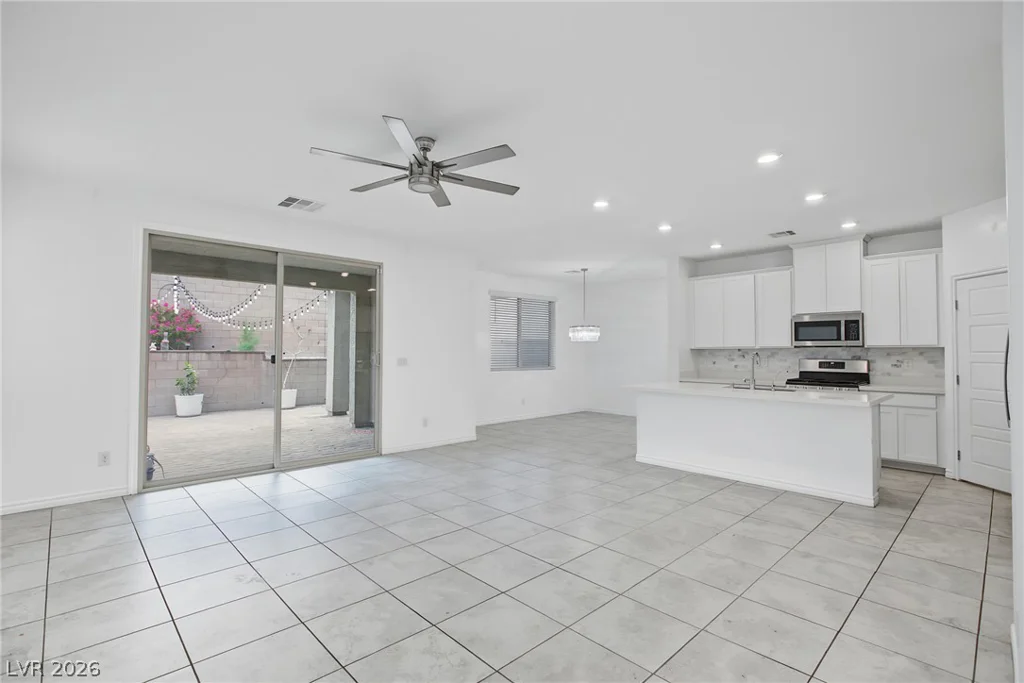 2728 Lindsey Springs, Las Vegas, NV 89142