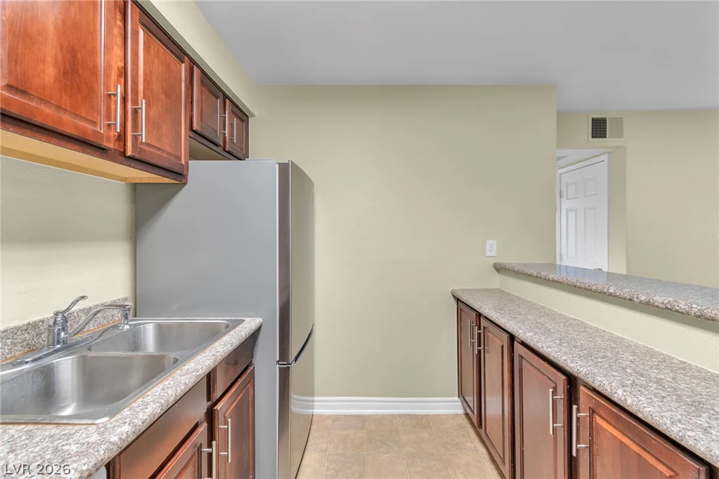 5180 Indian River, Las Vegas, NV 89103
