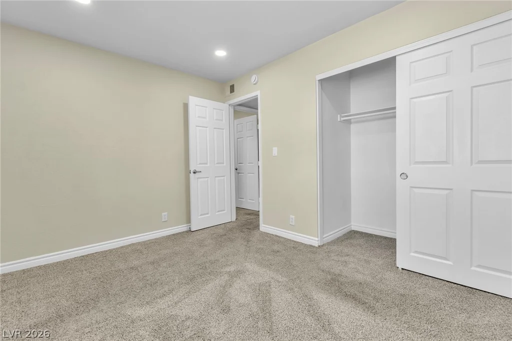 5180 Indian River, Las Vegas, NV 89103