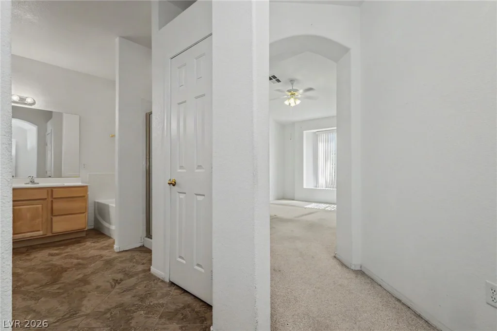 8753 Reef Island, Las Vegas, NV 89147