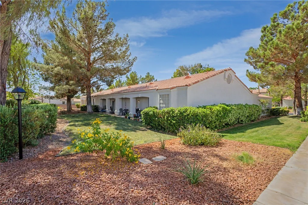 8753 Reef Island, Las Vegas, NV 89147
