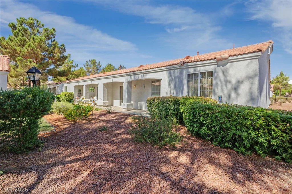 8753 Reef Island, Las Vegas, NV 89147