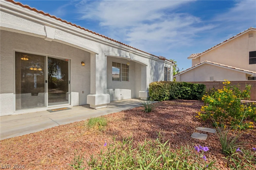 8753 Reef Island, Las Vegas, NV 89147