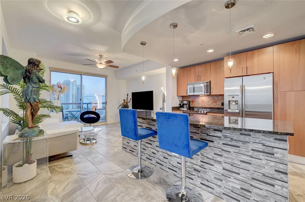 200 Sahara, Las Vegas, NV 89102