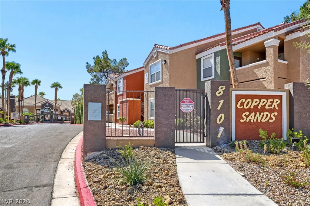 8101 Flamingo, Las Vegas, NV 89147