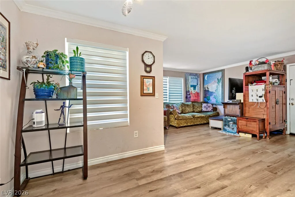 8101 Flamingo, Las Vegas, NV 89147