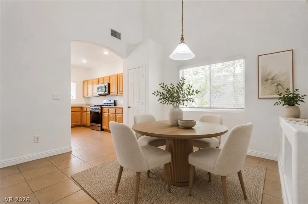 9182 Sunken Meadow, Las Vegas, NV 89178