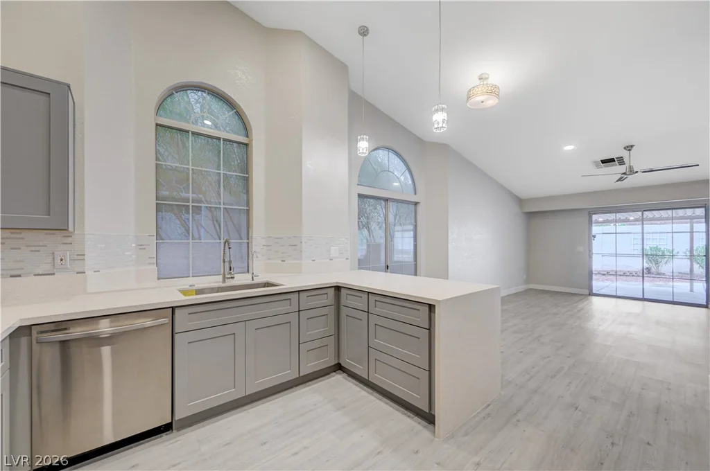 24 Myrtle Beach, Henderson, NV 89074