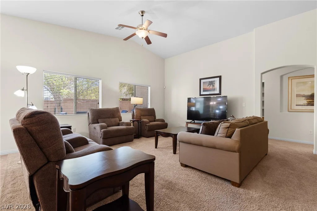 129 Elks Peak, North Las Vegas, NV 89084