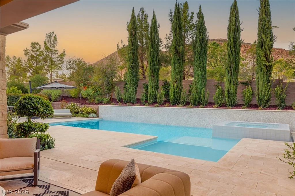 22 Greenside, Las Vegas, NV 89141
