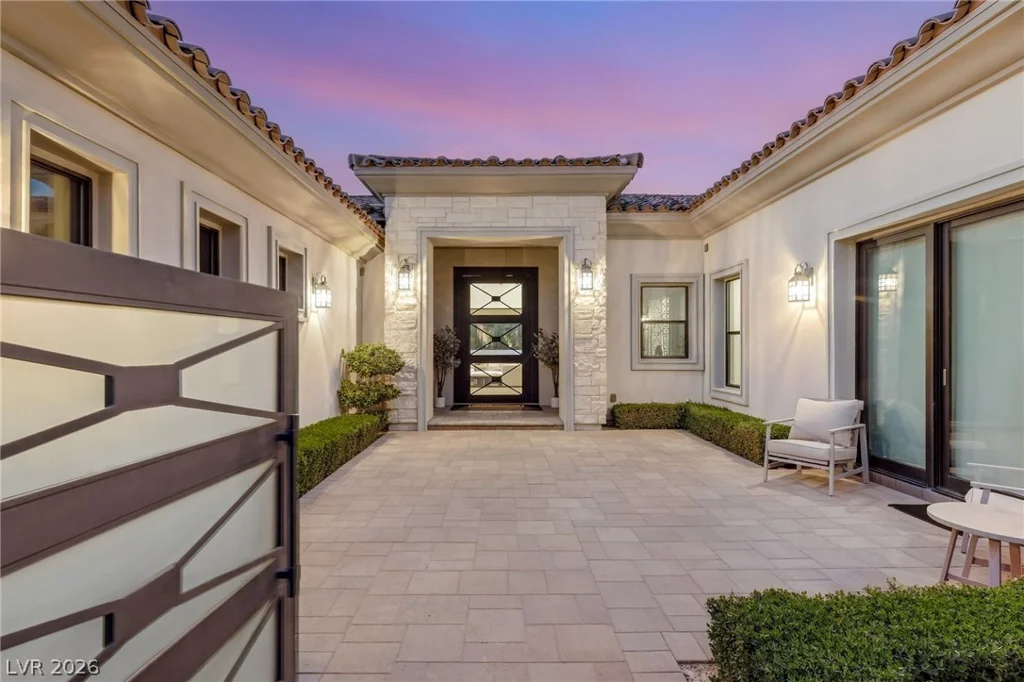 22 Greenside, Las Vegas, NV 89141