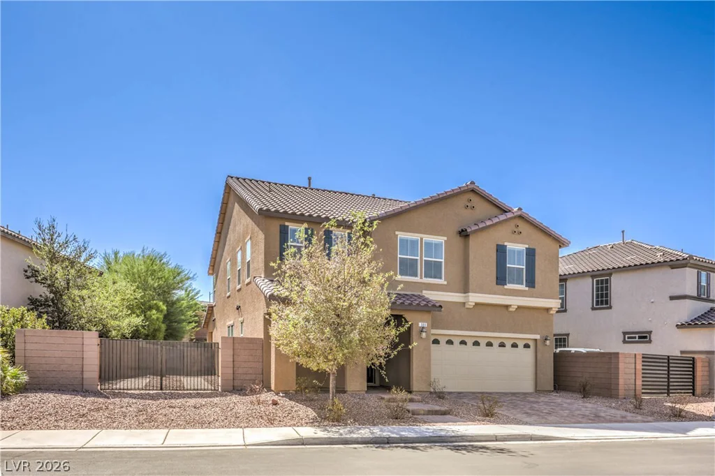 989 Soaring Moon, Henderson, NV 89015