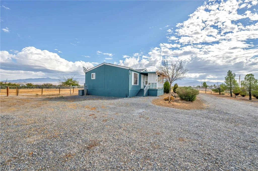 3920 Effinger, Pahrump, NV 89060