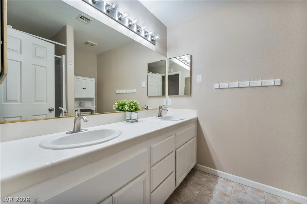 5424 Comchec, Las Vegas, NV 89108