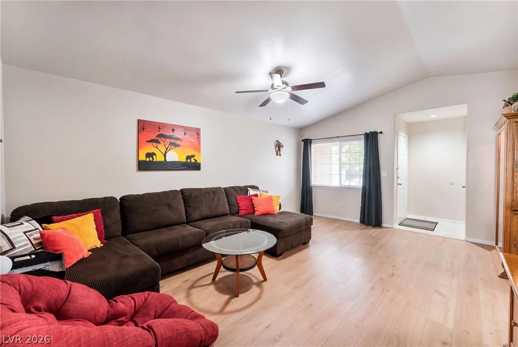 5424 Comchec, Las Vegas, NV 89108