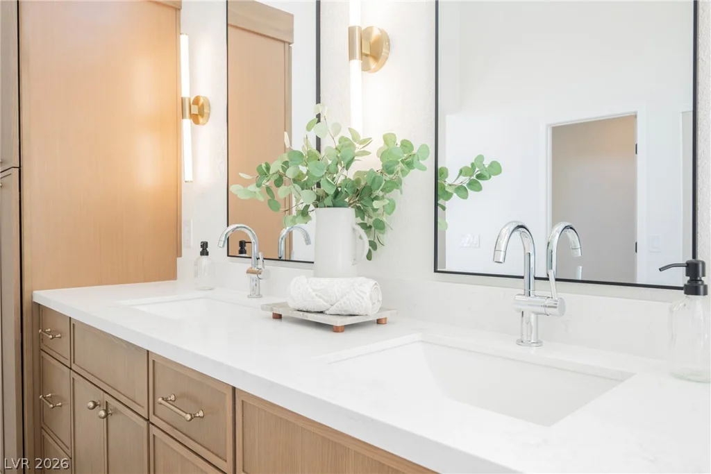 9517 Cynthia Joy, Las Vegas, NV 89134