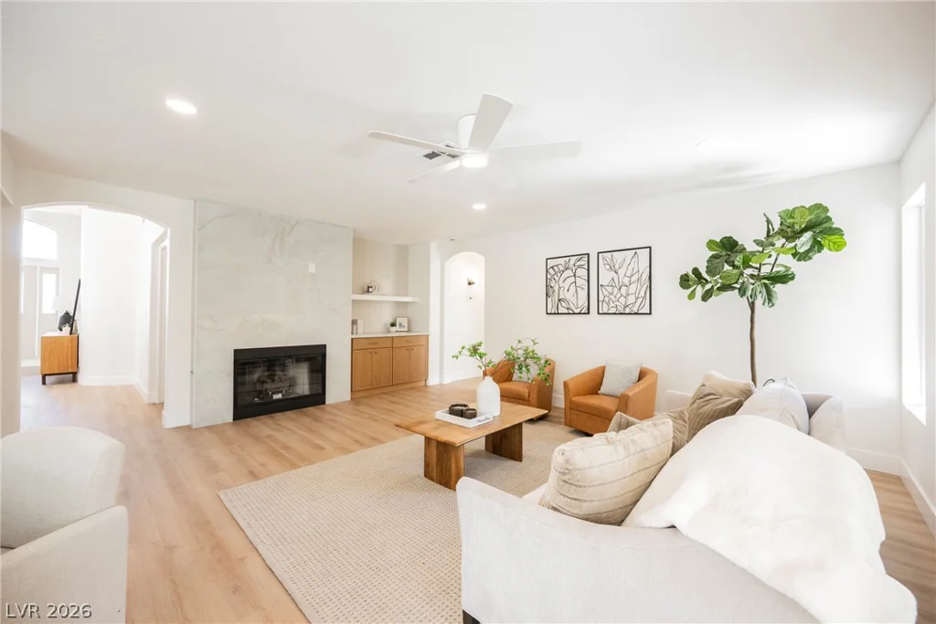 9517 Cynthia Joy, Las Vegas, NV 89134